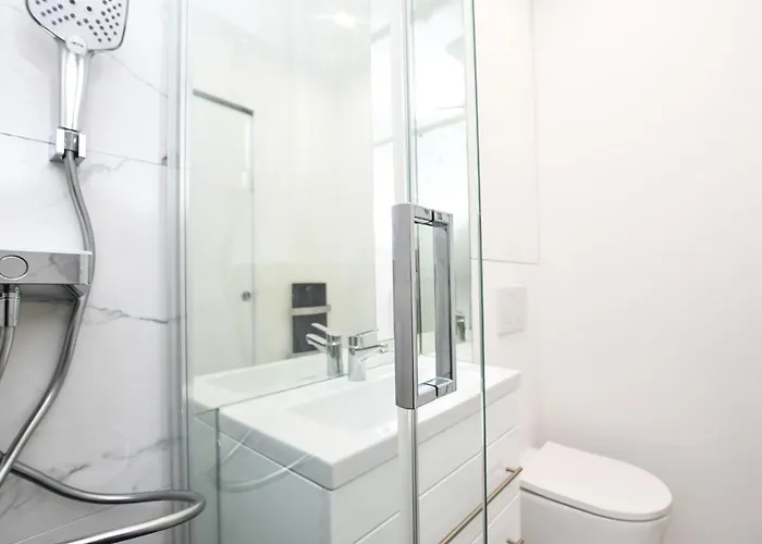 Cozy - 2br-7p- Opera House